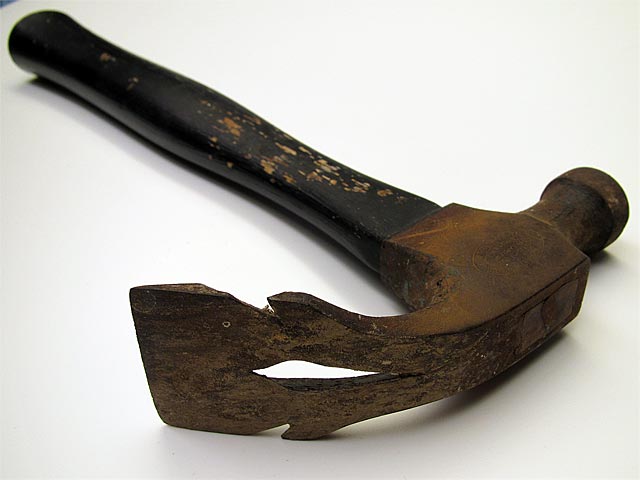 Ayvad Chisel Claw Hammer